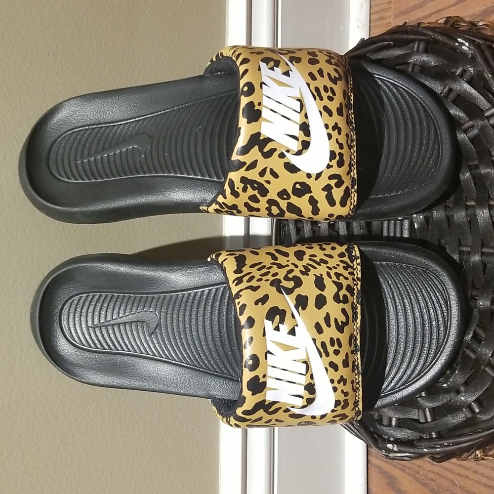 Nike Leopard Print Slides
